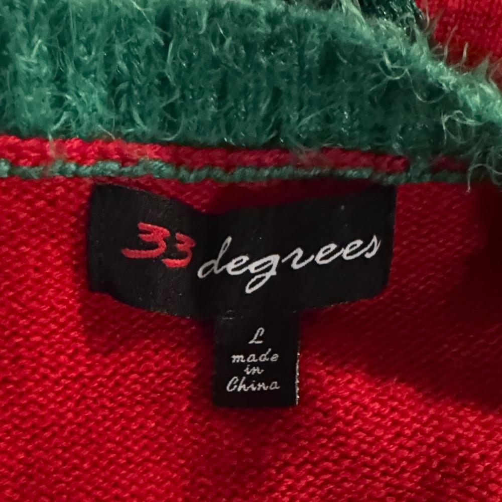 32 Degrees UGLY Red and Green Llama Sweater - Picture 8 of 12